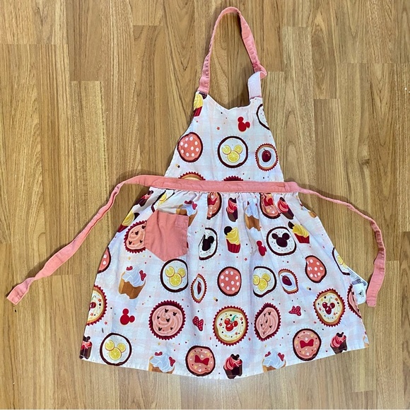 Disney Minnie Mouse Full Child’s Apron Baking Pink Embroidered Adjustable Neck - Picture 1 of 9